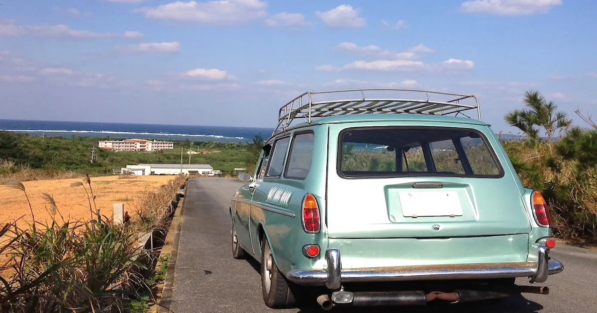 沖縄那覇オープンカーレンタカー安いおすすめ！スポーツカー・2人乗り・4人乗り・5人乗り・ミニ・外車・SUV・那覇空港・高級車 -