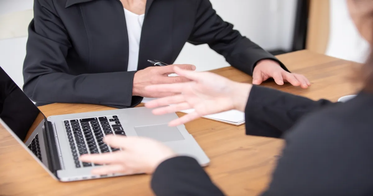 転職エージェントは微妙で胡散臭い？役に立たない・使えない・やめとけ・ひどいと言われる理由 -